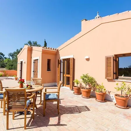 Quinta Tannamara Private Pool & Garden Villa Burgau